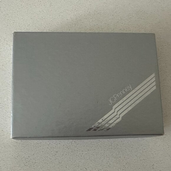 Vintage Reversible Beaded Necklace and Clip-On Earrings Set - Picture 5 of 10